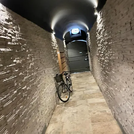 Appartement Au Trois Six Tres Confortable Duplex Climatise Au Coeur De *
