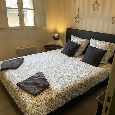Appartement Au Trois Six Tres Confortable Duplex Climatise Au Coeur De