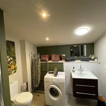 Au Trois Six Tres Confortable Duplex Climatise Au Coeur De