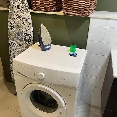 Au Trois Six Tres Confortable Duplex Climatise Au Coeur De Pézenas